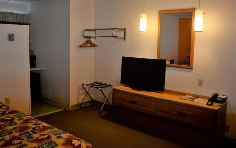 Budget Host Inn (Lake Antoine Motel) - Web Listing Photo (newer photo)